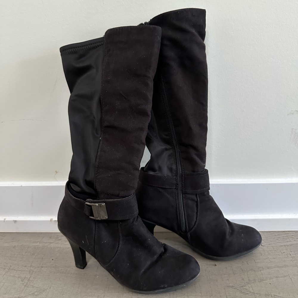 Elegant Black Knee-High Women's Boots